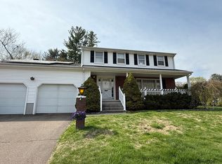 85 Lorelei Cir, Middletown, CT 06457