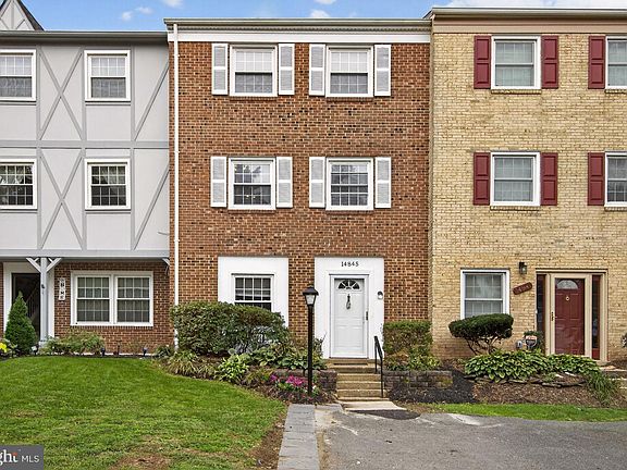 2nd image of 14845 Haymarket Ln