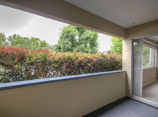 135 Nova Albion Way APT 31, San Rafael, CA 94903