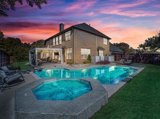 6700 Armstrong Ct, Colleyville, TX 76034