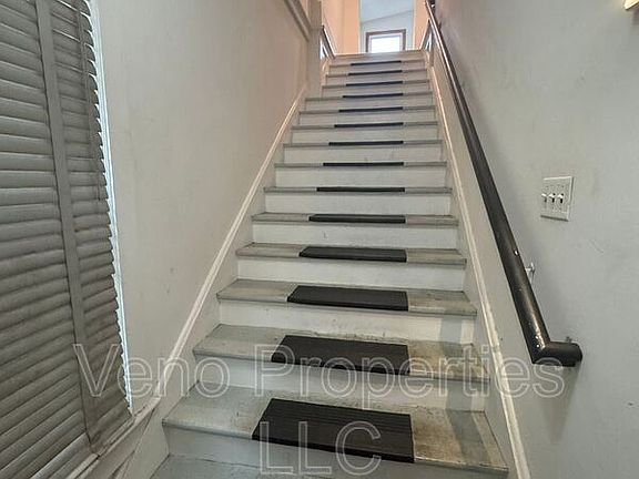 2nd image of 138 S 2nd Ave Unit 2F
