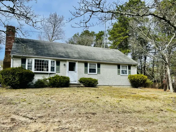40 North Street, Dennis Port, MA 02639