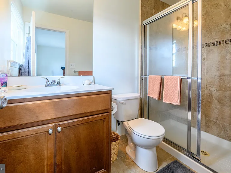 310 Katie Ln — Photo 15