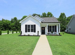 4002 William Mack Ln, Portland, TN 37148