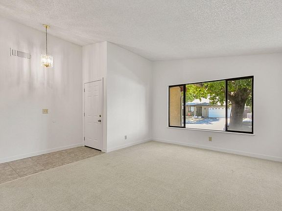 3rd image of 255 Raleigh Drive