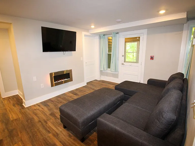 522 Stewart Ave — Photo 43