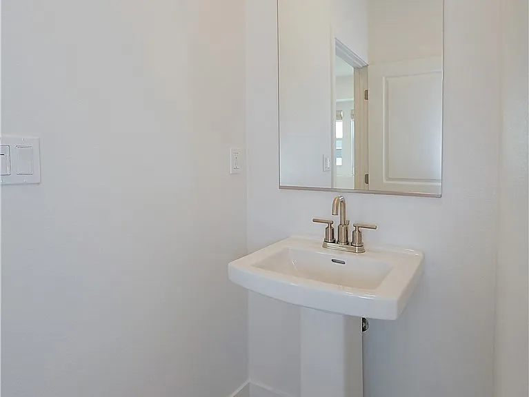 1645 W Hornet Dr — Photo 22