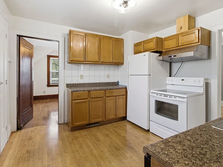 911 W Eula Ct #2 — Photo 4
