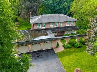 1482 Caulder Dr, Oakville, ON L6J 5S9