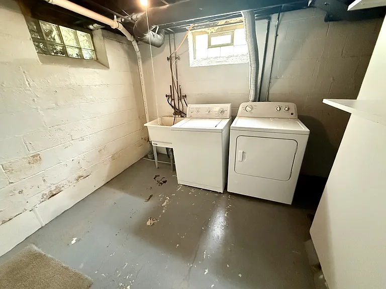 1846 Oakshire Ave — Photo 18