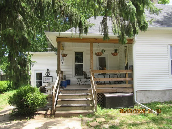 324 W Sumner St, Streator, IL 61364