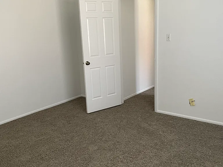 Large bed downstairs