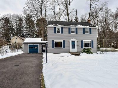 213 Frankland Rd, Rochester, NY, 14617