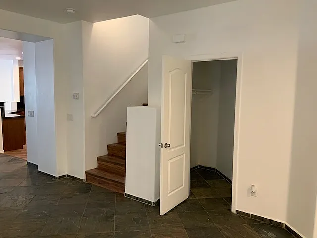 3416 E Gary Way — Photo 27