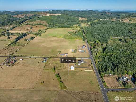 5th image of 785 Pe Ell McDonald Road