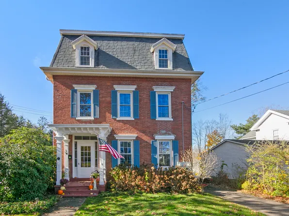 121 Hunting Hill Avenue, Middletown, CT 06457