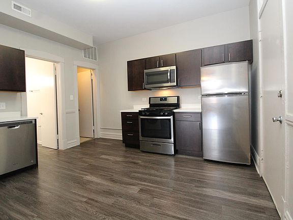 5th image of 2548 N California Ave APT 3N