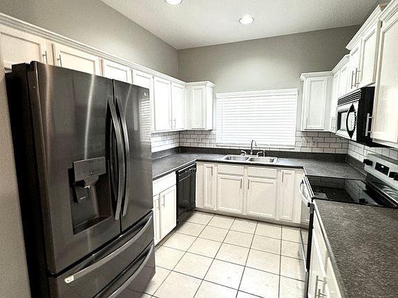 5th image of 1142 Andrew Aviles Cir