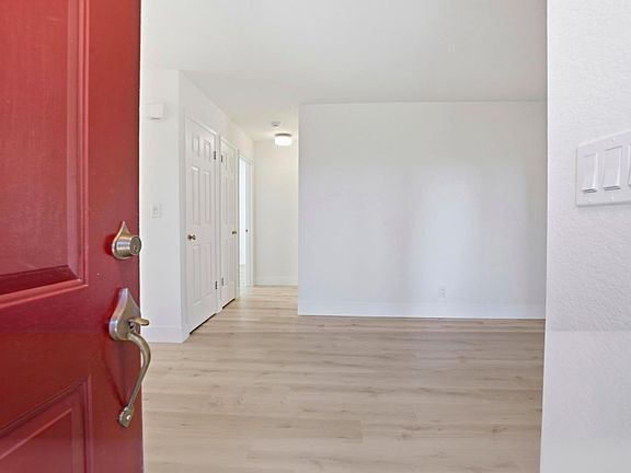 2nd image of 1555 Hecker Pass Rd APT H102