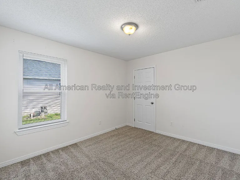384 Pristine Water Ln — Photo 16