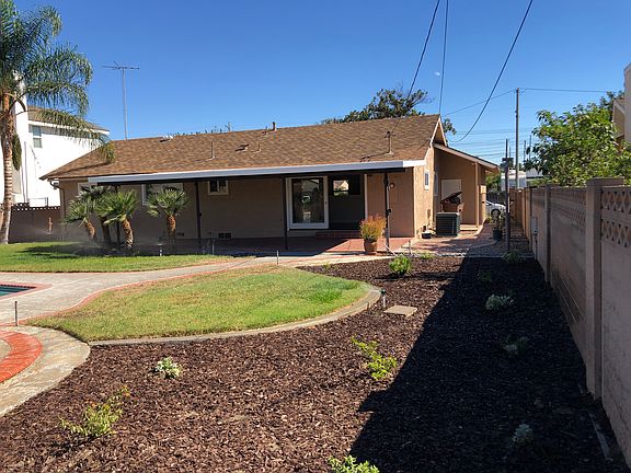 3rd image of 309 S Shields Dr
