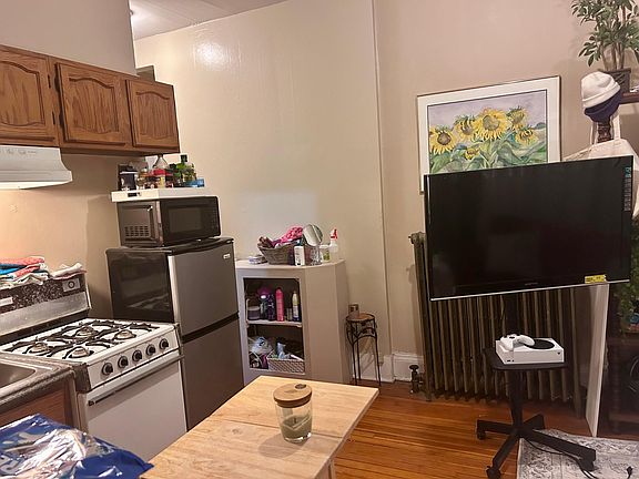 5th image of 1154 Madison Ave #10
