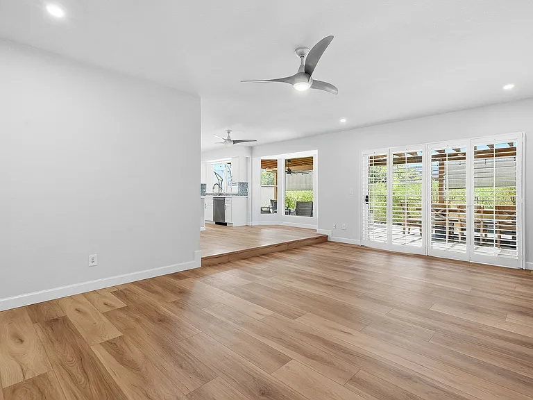 2610 S Fairfield Dr — Photo 15