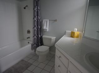 24904 Bella Vista Dr, Santa Clarita, CA 91321