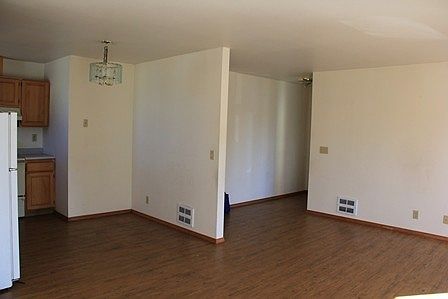 5th image of 151 S Norman Ave APT 15