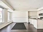 70 Eastwood Park Gdns #Townhouse 4 — Photo 2