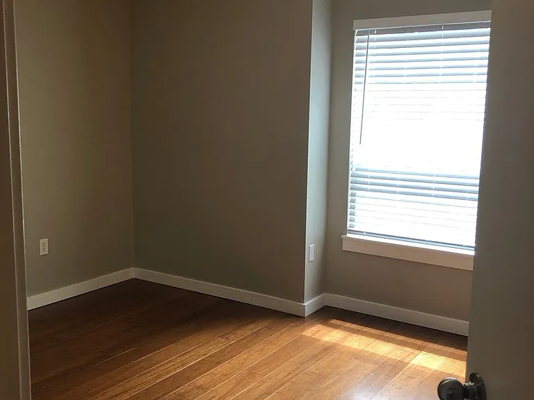 3911 SE Mall St #1C — Photo 10