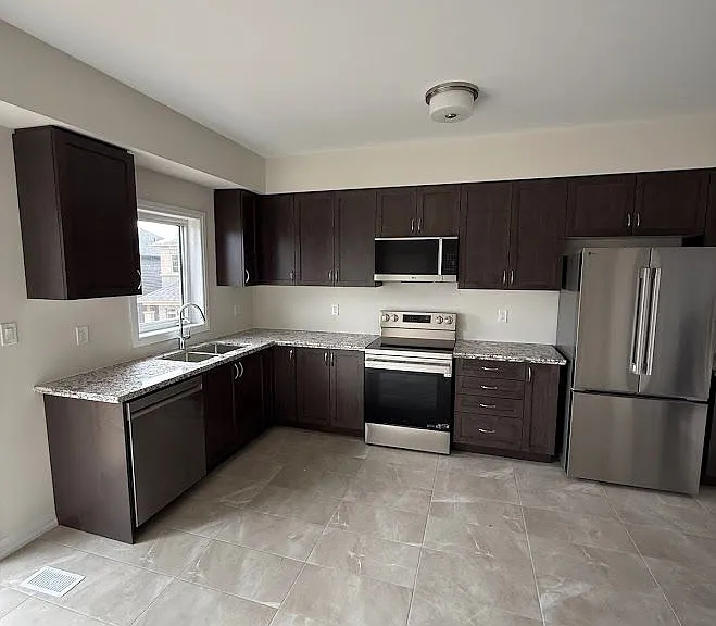 660 Colborne St W #158 — Photo 9