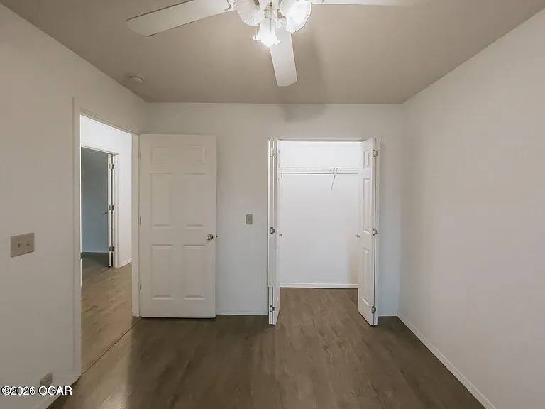 914 Briarview Dr — Photo 13