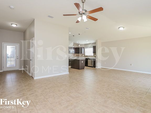 3rd image of 7521 Windance Ct