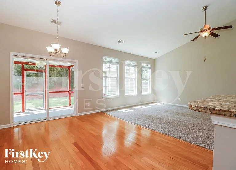 115 Marinella Dr — Photo 4