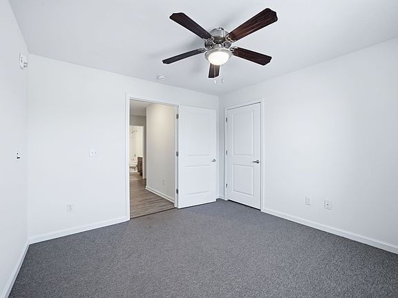3rd image of 719 S Irby St #306