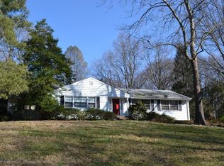 42 Kingfisher Dr, Middletown, NJ 07748