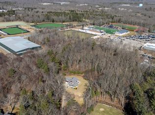 215 John Mowry Rd, Smithfield, RI 02917