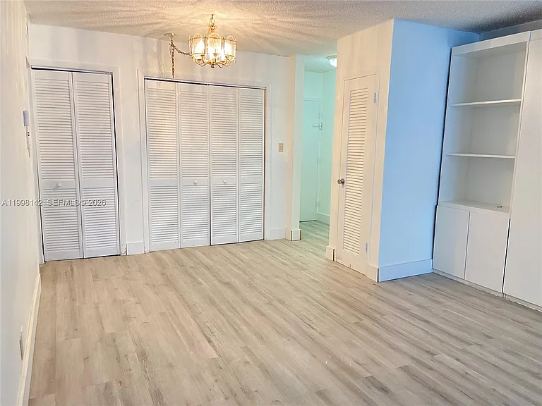 9225 Collins Ave #706 — Photo 9