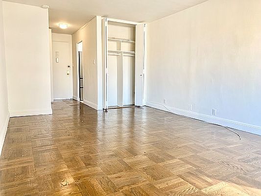 3rd image of 500A E 87th St #14DD