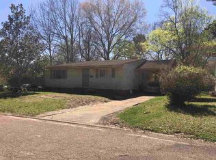 1623 Woodburn St, Jackson, MS 39212
