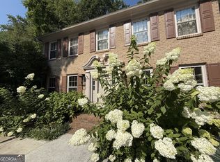 5382 Lanford Springs Ct, Lilburn, GA 30047