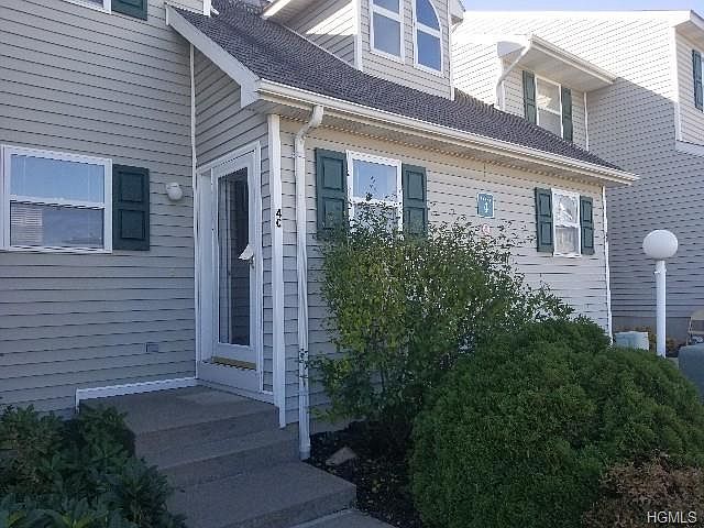 1st image of 99 Boniface Dr APT 4C