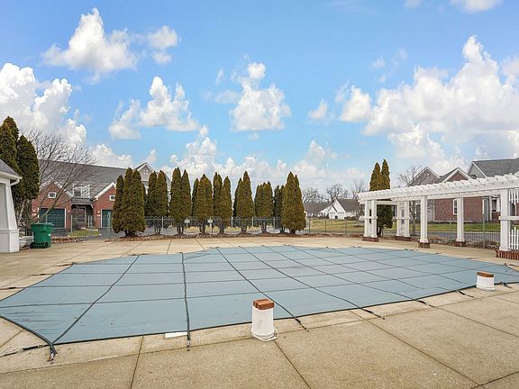 5th image of 8075 Artisan Way