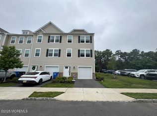 115 Melanie Way, Manahawkin, NJ 08050