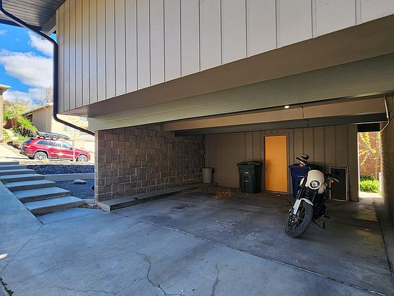 5th image of 651 N Columbus St APT B