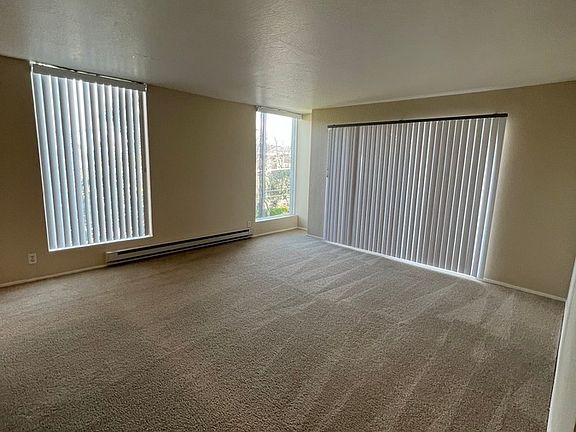 5th image of 1335 El Camino Real #302