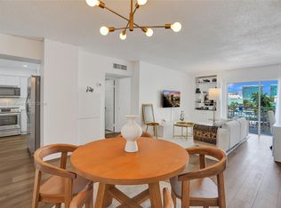 400 Kings Point Dr APT 418, Sunny Isles Beach, FL 33160
