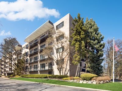 1S150 Spring Rd APT 4I, Oakbrook Terrace, IL, 60181