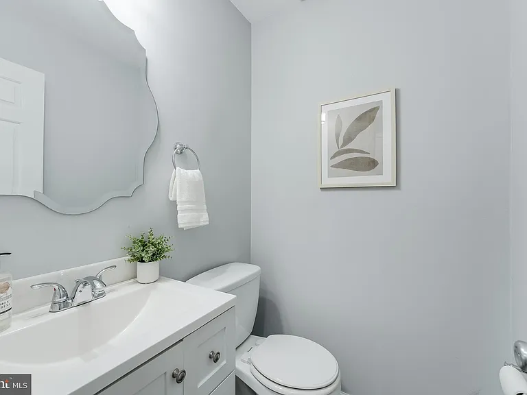 6125 Wellington Commons Dr — Photo 22